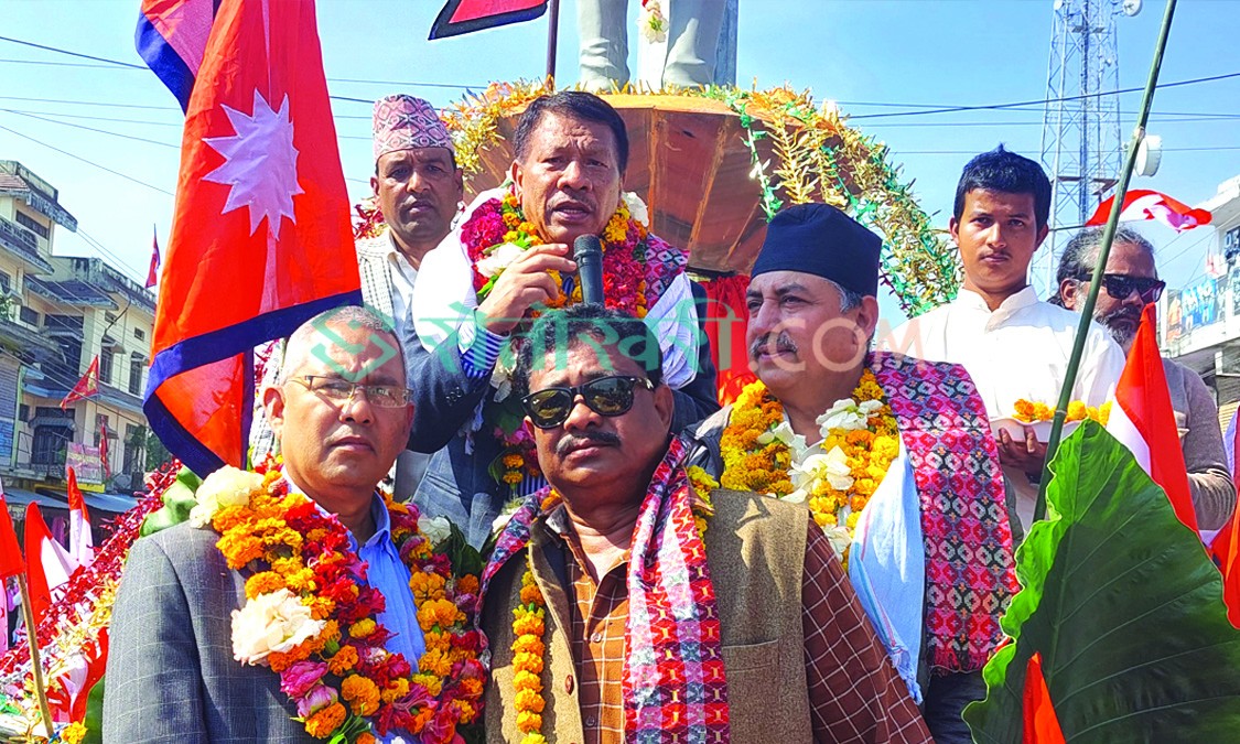 सर्वोच्चमा भइरहेको ‘नौटंकी’ले न्यायालय बदनाम भयो, सरकारले आफ्नो धारणा सर्वाजनिक गरोस् : काँग्रेस नेता सिंह