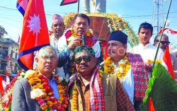 सर्वोच्चमा भइरहेको ‘नौटंकी’ले न्यायालय बदनाम भयो, सरकारले आफ्नो धारणा सर्वाजनिक गरोस् : काँग्रेस नेता सिंह